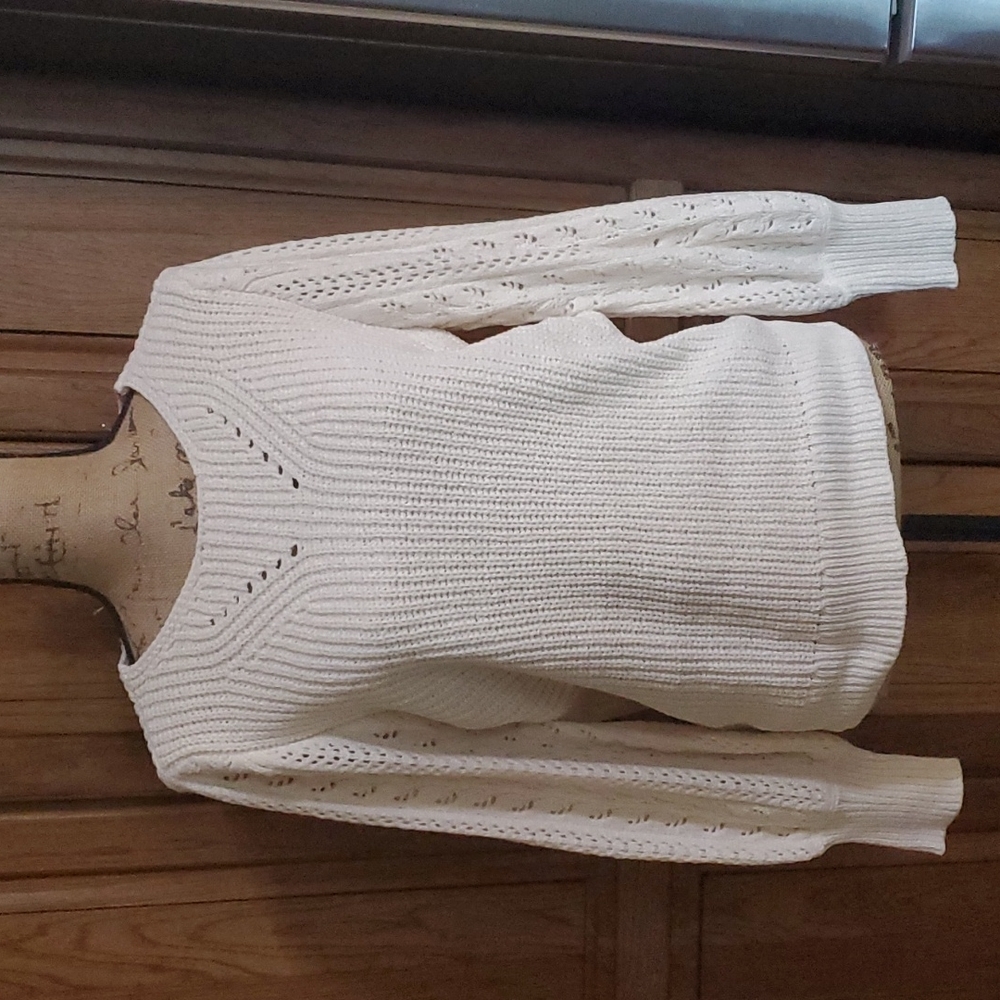 Sweater size medium